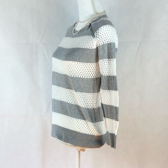 Michael Kors Cut Out Holes Gray and White Stripped - Picture 2 of 7